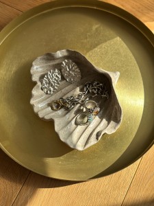 Muszla piaskowy beż