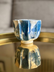 Czarka organiczna/ Chawan na matchę 250ml Biel z błękitem